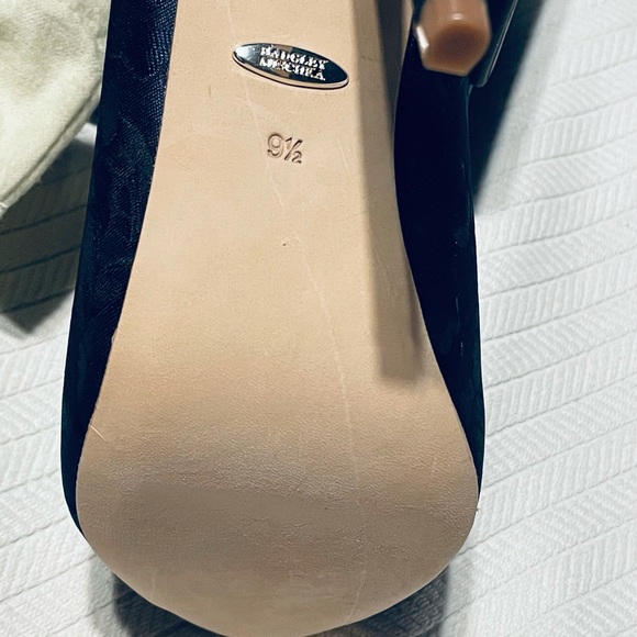 Badgley Mischka Marcia pumps New